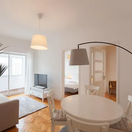 Flh Sete Rios Homey Apartment *