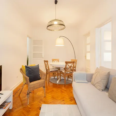 Flh Sete Rios Homey Apartment Lisbon