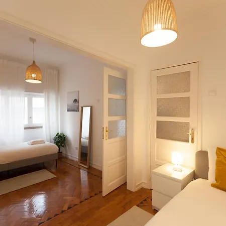 Flh Sete Rios Homey Apartment Lisbon