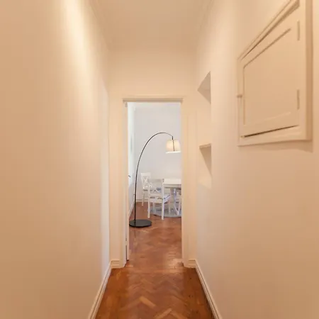 Flh Sete Rios Homey Apartment Lisbon